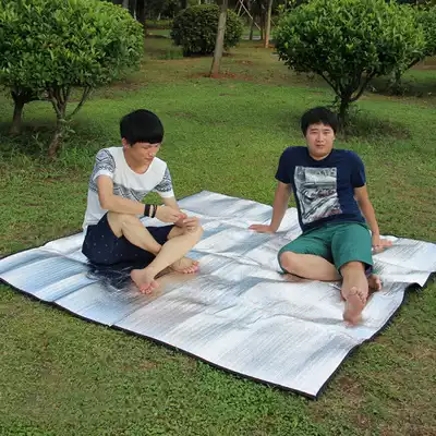 200*200 aluminum film moisture-proof cushion 3-4 people aluminum foil cushion outdoor camping tent picnic camping heat insulation and moisture-proof