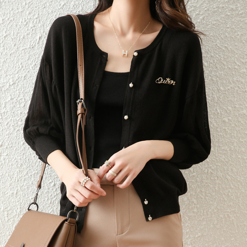 Thin linen ice silk knitted cardigan women's summer small fragrance loose design sense niche lantern sleeve jacket sunscreen shirt