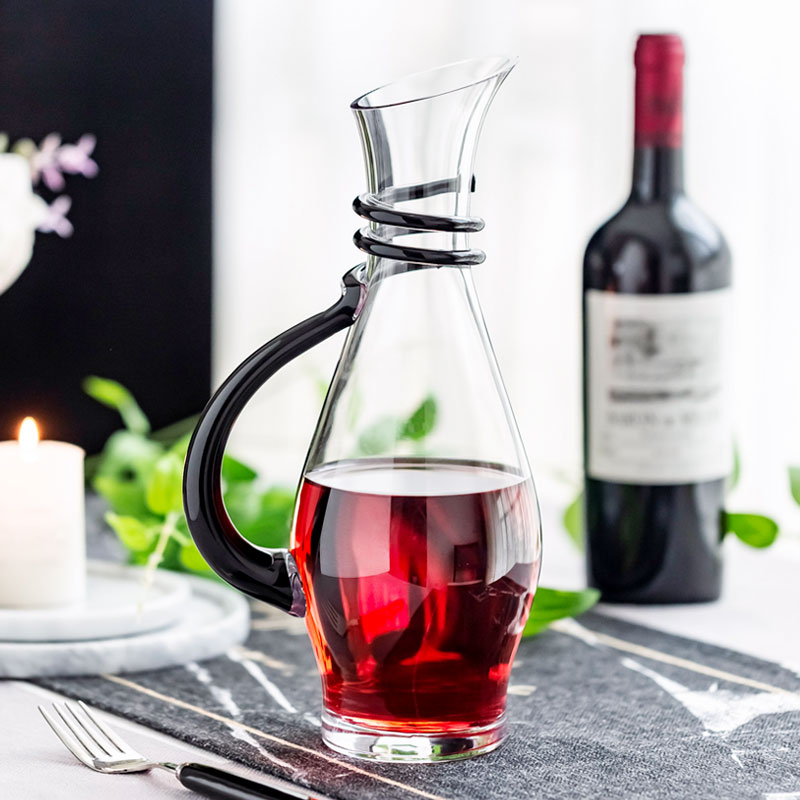 Red Wine Crystal Decanters Home Individuality Creativity Glass Eurostyle Upscale Wine Decanter Big number of winemakers
