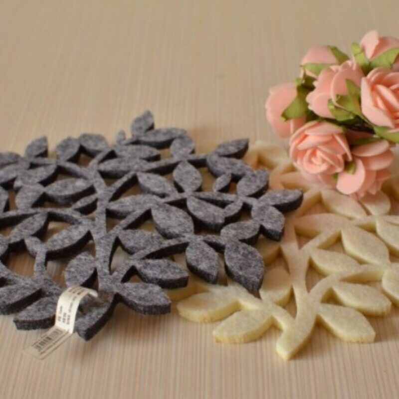 European-style non-woven felt restaurant white thickened tea cup pad plate pad absorbent fabric non-slip heat insulation pad 15CM