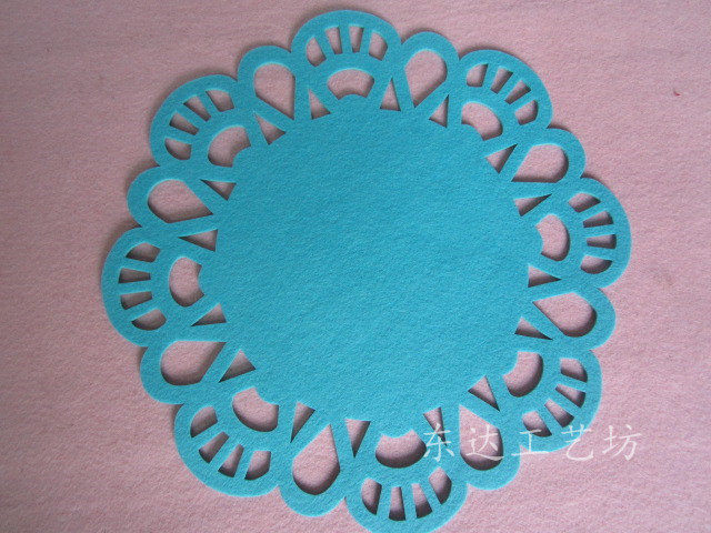 Creative Home Felt Square Hollow Placemat Flower Anti-slip Insulation Pad Coaster Disk Pad Fabric Decorative Pad