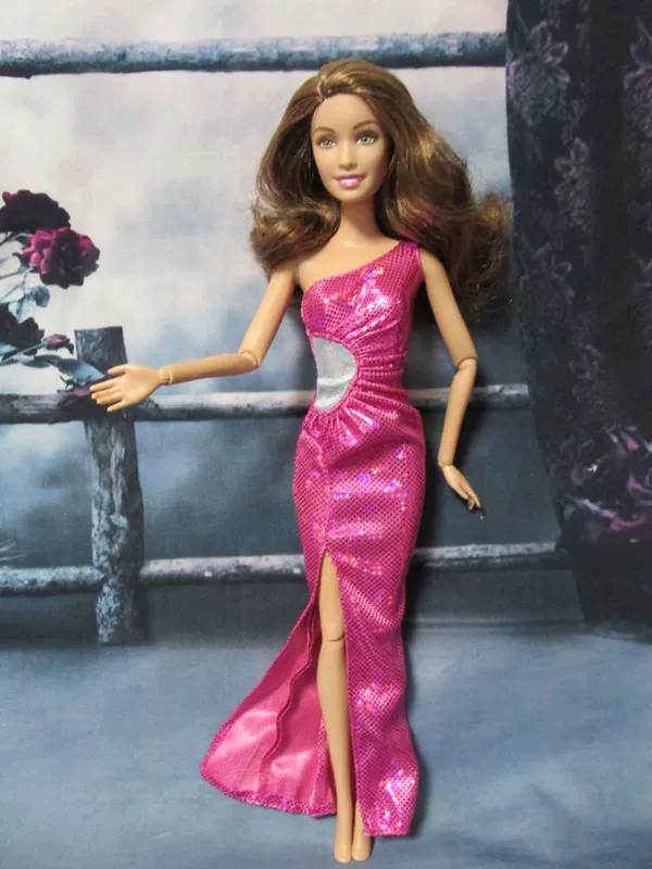 30cm ăn mặc Barbie búp bê chính hãng phụ kiện quần áo quần áo may mặc thời trang giản dị váy váy 2018 mới