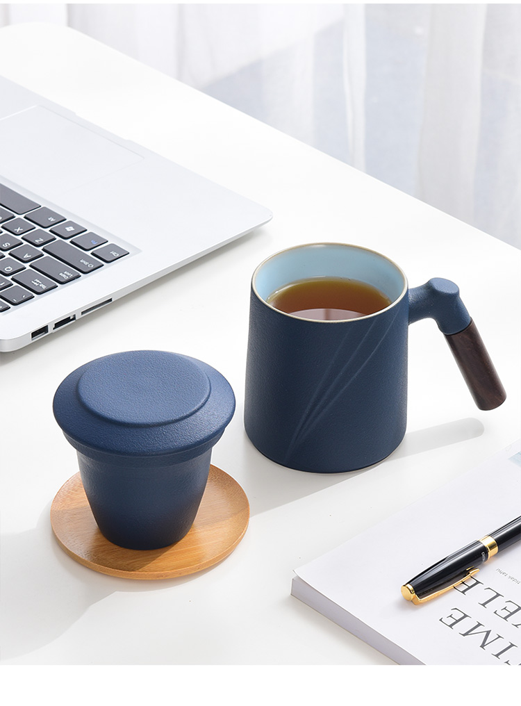 Northern wind cup glass ceramic filter cups with cover separation office cup with handle tea and tea cups