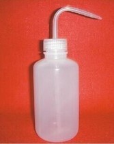 High quality plastic washing bottle 500ML elbow flush bottle blow cylinder cleaning bottle