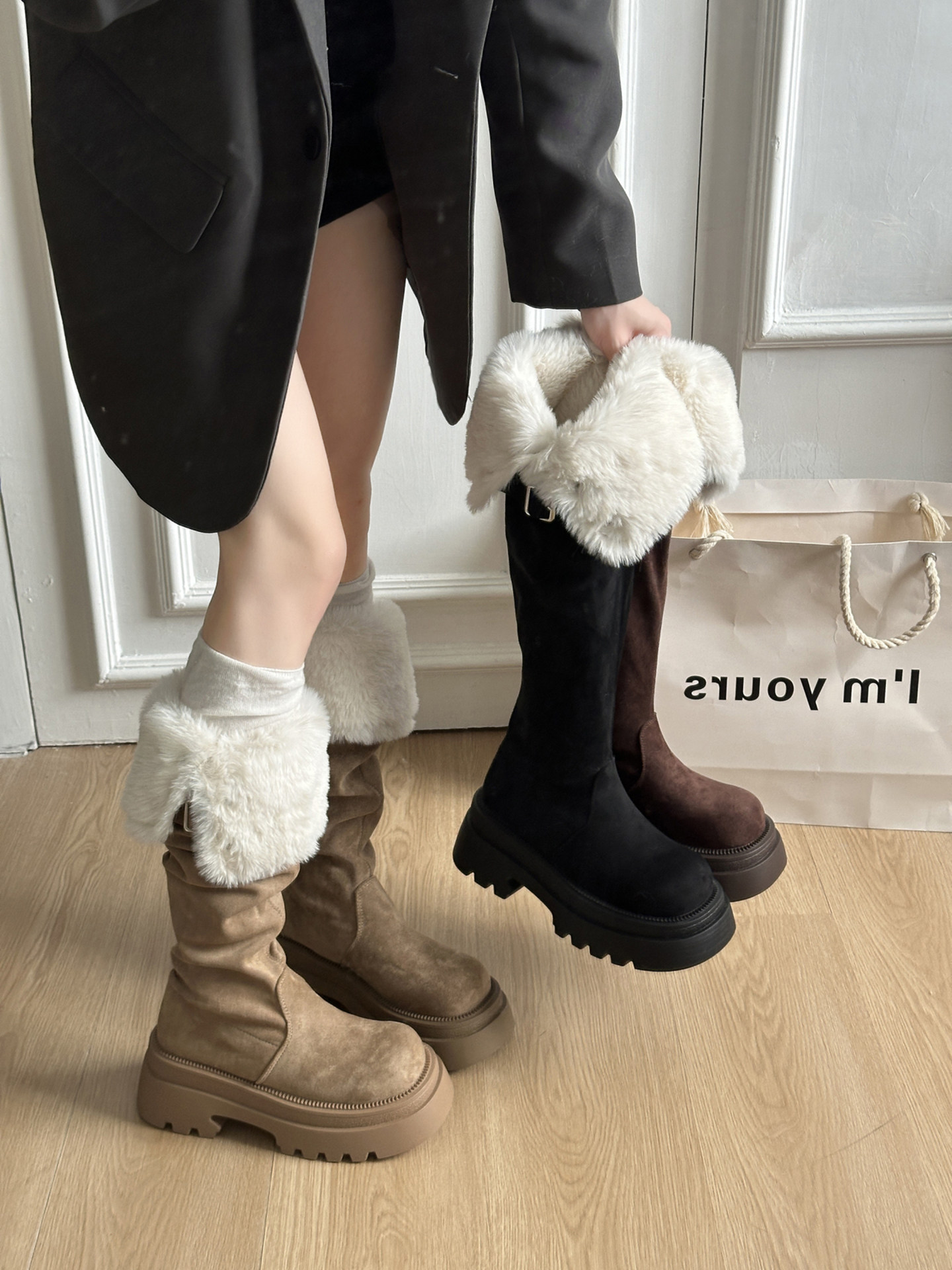 Retro Thick-Soled Fleece-Lined Snow Boots for Women 2025 New Popular Winter Warm Long Boots Northeast Cotton Boots
