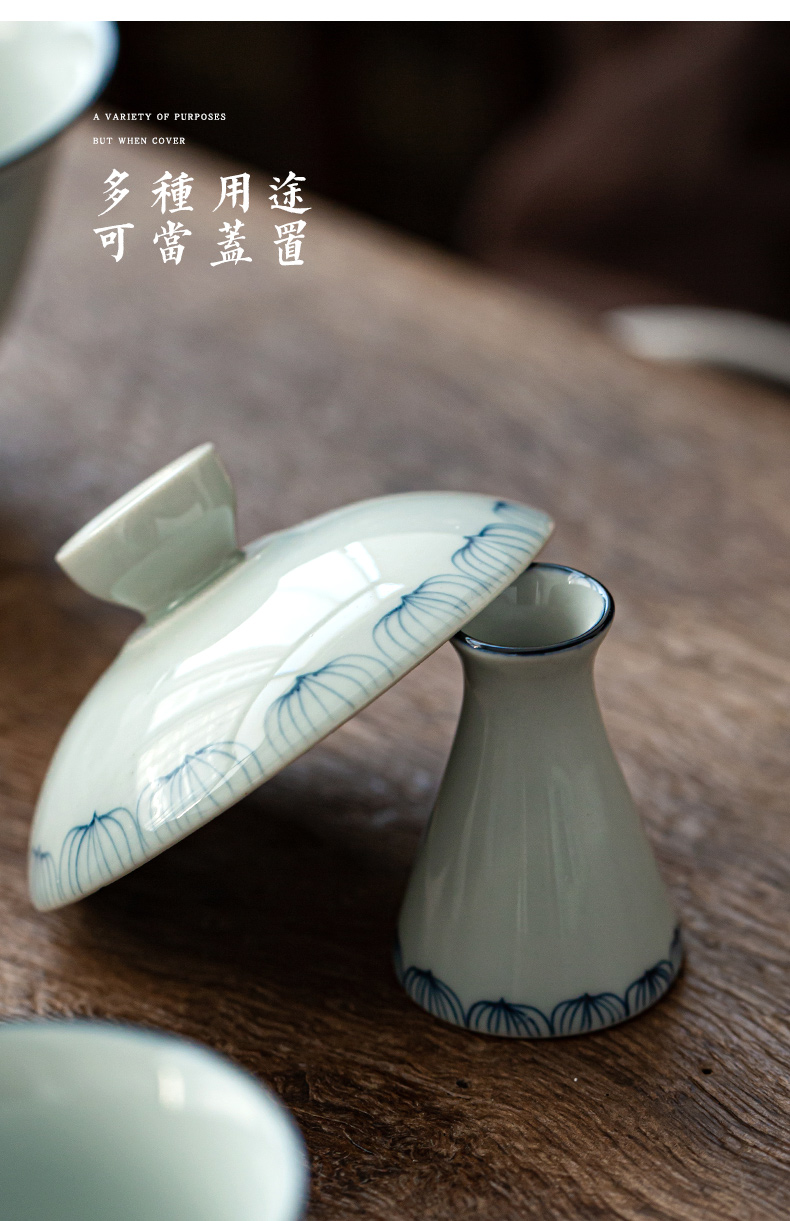 Jingdezhen ceramic antique hand - made mini blue floret bottle rich ancient frame furnishing articles flower creative household act the role ofing is tasted