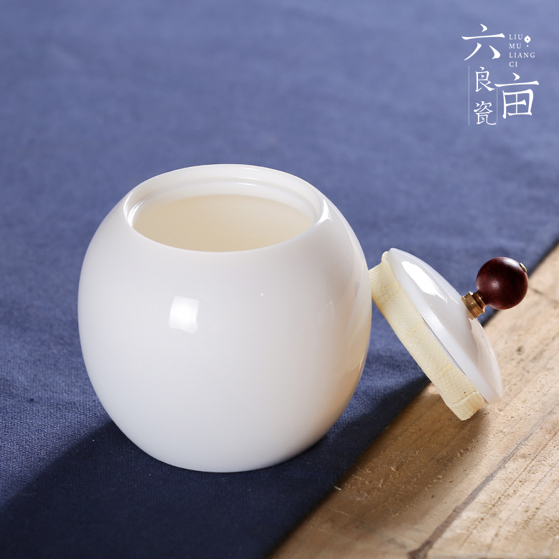 White porcelain tea pot ceramic seal mini small portable travel POTS of tea tins tea box