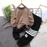 Черный комплект, осенний