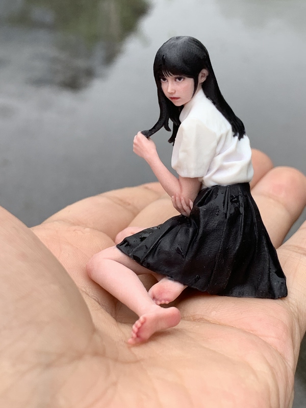 Pure and Cute Girl 1/18 Car Model 1/16 Scene Model Beauty Doll Ultra-Realistic Desktop Sculpture Japanese-Style Figurine