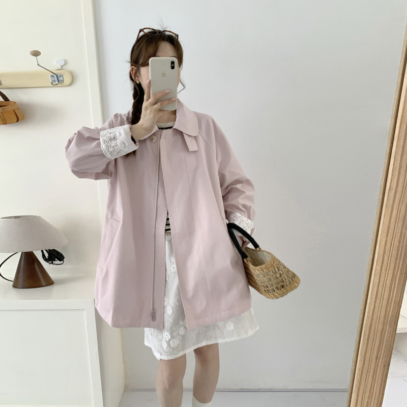 Korean-Style Sweet Pink Lace Cuff Lapel Trench Coat for Women, Loose-Fitting and Slimming Mid-Length Coat for Spring and Autumn