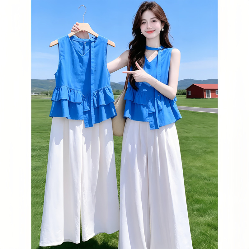 Beautiful Early Summer Outfit for Women, 2026 Summer New Style, Blue Sleeveless Off-Shoulder Shirt, High-Waisted Wide-Leg Pants Two-Piece Set
