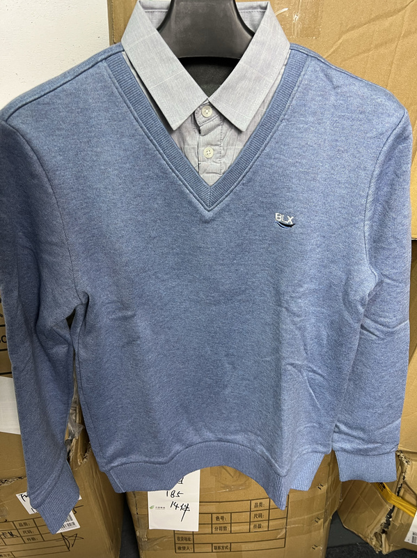 H Brand Clearance Sky Blue Thickened Faux Two-Piece V-Neck Fleece-Lined Thick Sweater Blue Men's Sweater Knitwear 8267