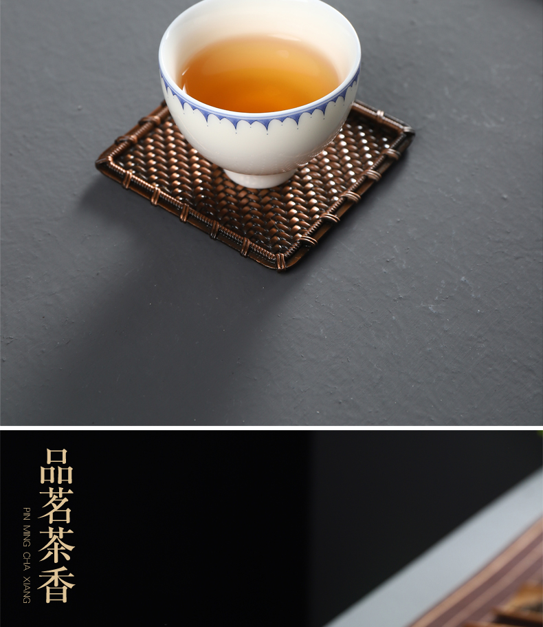 Have the ancient white porcelain ceramic cups kung fu tea tea bloom white porcelain sample tea cup individual CPU master cup tea cup