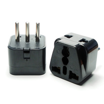 Italian conversion plug Uruguay conversion plug one-to-two standard converter power conversion socket