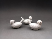 Boshan Kiln Cultural Revolution Ceramics Old Boshan Ceramics Zibo Fine Art Ceramics Small Bird Chopsticks Rack Old Beauty Ceramic Ware Collection