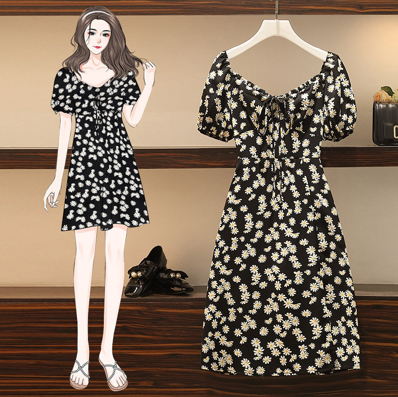 Large size women's summer dress Fat sister thin Foreign school age reduction small daisy floral word shoulder cover belly A word dress