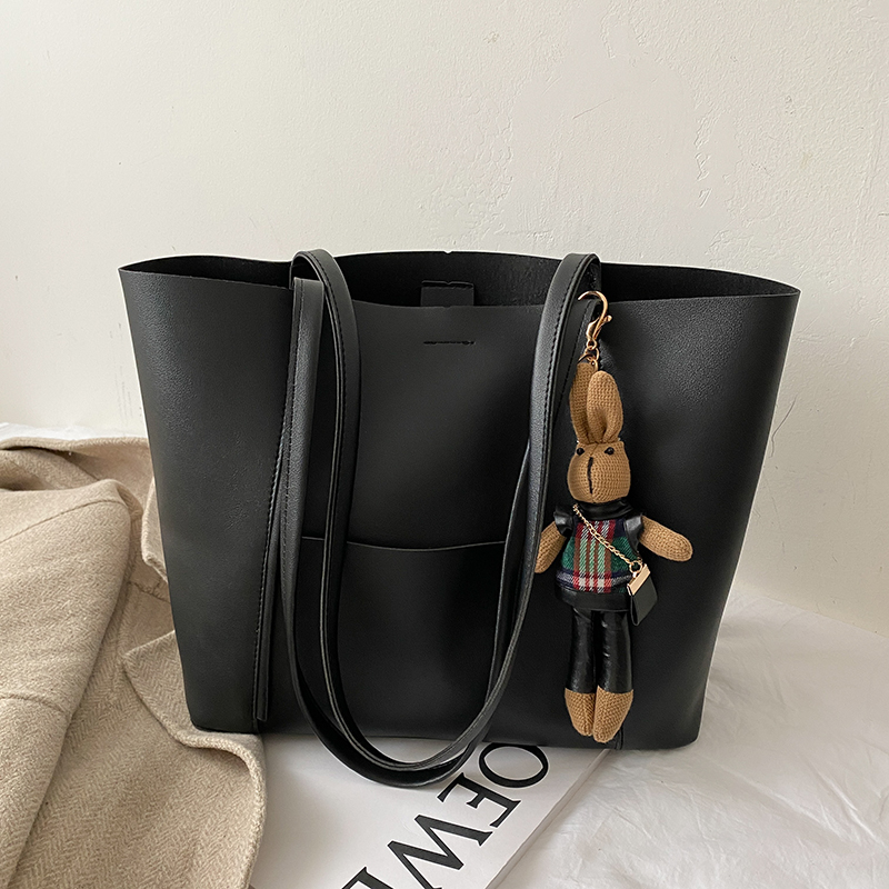 Pick up missed pick up missed big card recommendation 2021 new net red fashion single shoulder bag large capacity hand 100 hitch special bag