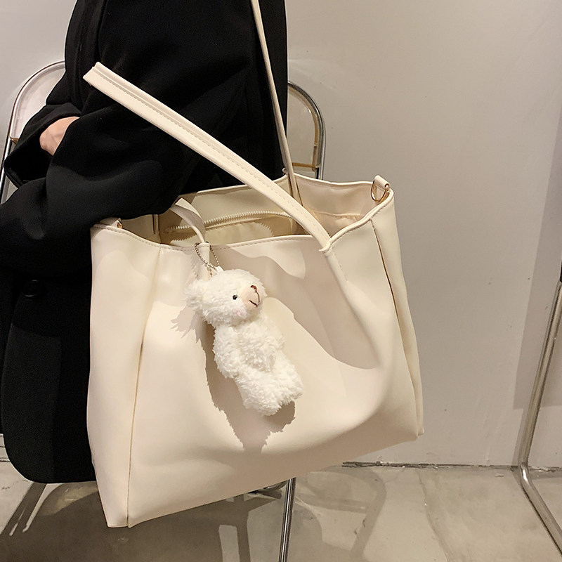  Pick Up Missed Large God Recommended 2021 New Pop Tide Autumn Winter Little Fresh Single Shoulder Sketched Satchel Bag
