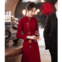 Chinese flagrobe toaster bride red lace engagement dress small man wedding dress can usually wear