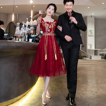 The new little man in 2022 can usually wear wine red marriage pregnant woman to return to the dress