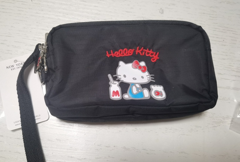 Hello Kitty Collaboration Three-Zipper Cartoon Bag Coin Purse Card Holder Clutch Bag Makeup Bag Hello Kitty Collaboration Three-Zipper Cartoon Bag Coin Purse Card Holder Clutch Bag Makeup Bag