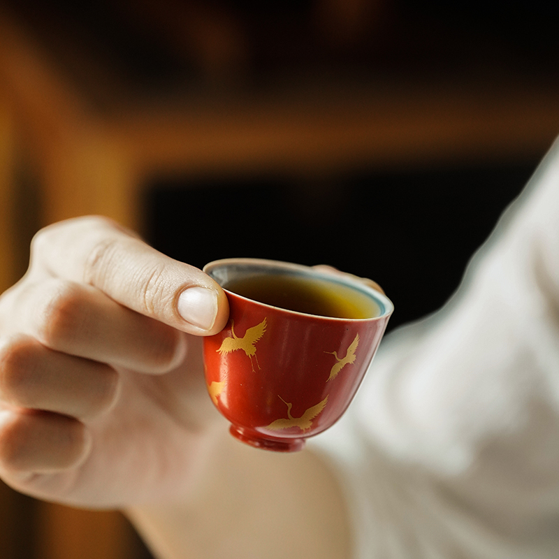 Small gold crane, retro jingdezhen coral red sample tea cup ceramic kung fu tea cups from the single master CPU