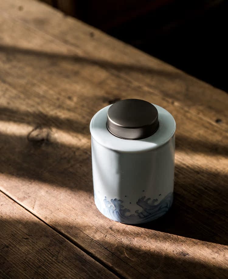 Tea warehouse caddy fixings household receives ceramic seal tank, Japanese porcelain moistureproof jingdezhen Tea storage tanks