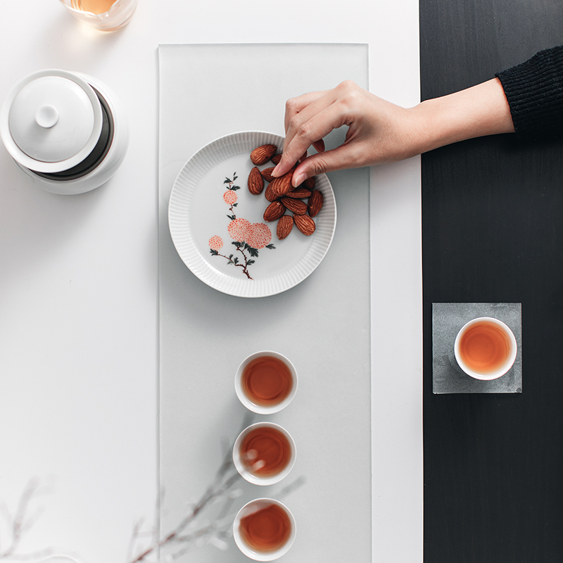 The Self - "appropriate content Japanese manual pot dry terms fruit snack plate bearing hand - made base saucer pot pad accessories