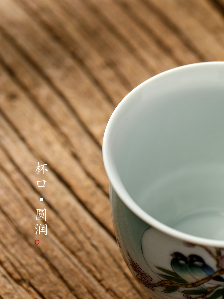 Jingdezhen ceramic masters cup single CPU kung fu tea set sample tea cup and tea cup to restore ancient ways, only pure manual painting of flowers and birds