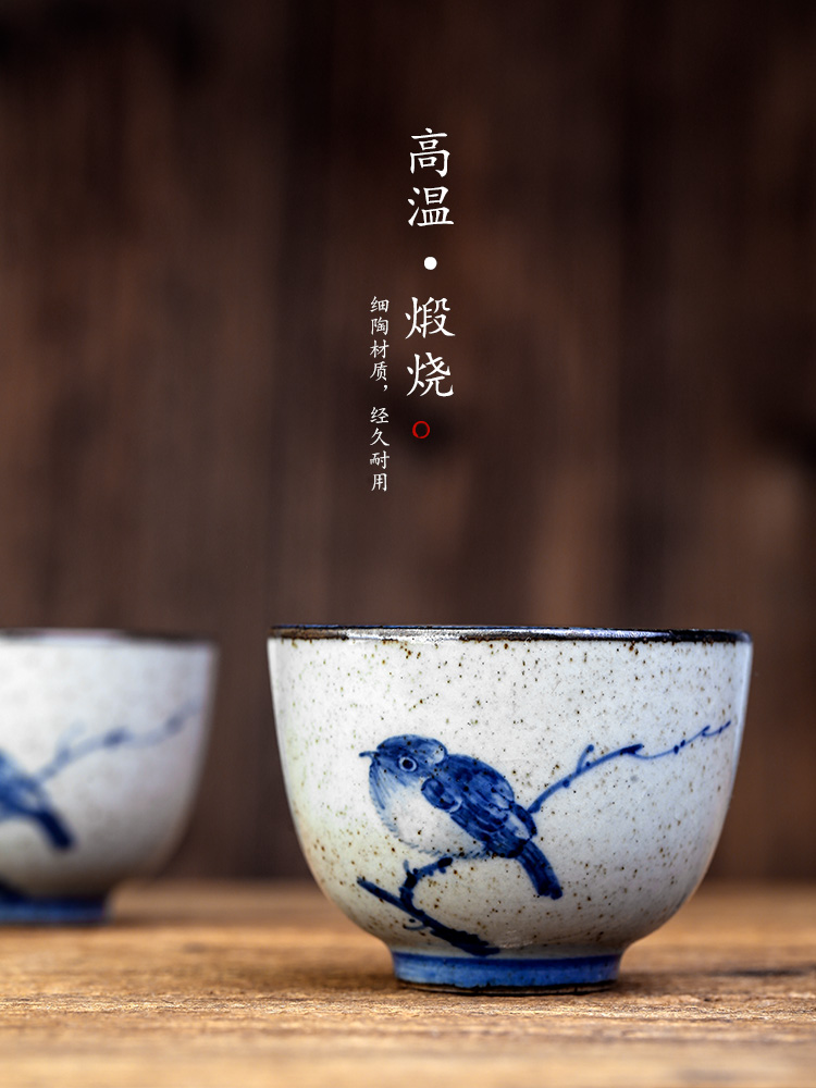 Blue and white porcelain of jingdezhen hand - made bird kunfu tea cup single special cup personal master cup sample tea cup tea set