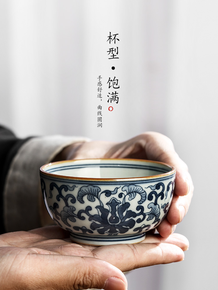 Hand - made jingdezhen blue and white tie up branch lotus master cup single CPU kung fu tea cups checking sample tea cup single ceramic cup