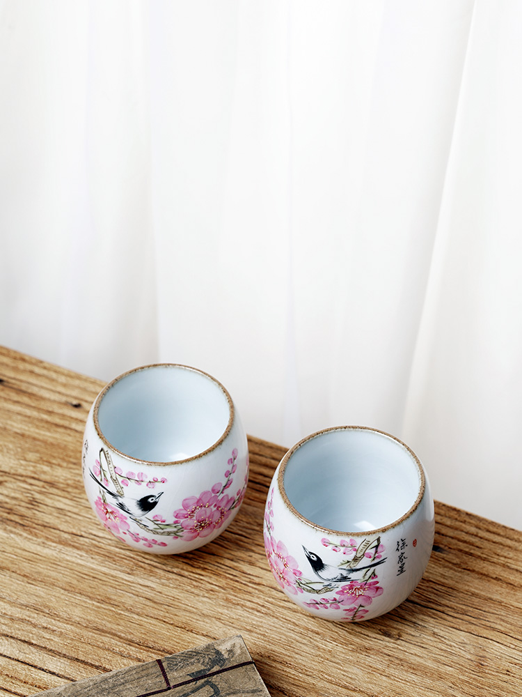 Jingdezhen hand - made teacup Xu Jiaxing peach blossom put water point master cup single CPU woman pure manual your up ceramic sample tea cup