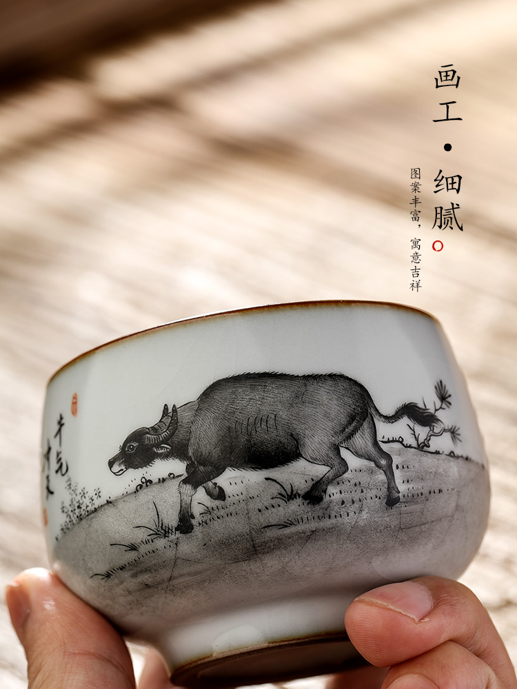 Hand your up jingdezhen tea master cup single cup pure manual zodiac cattle kung fu tea sample tea cup