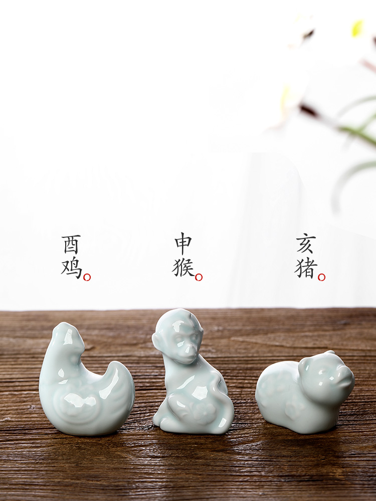 Pure manual pet jingdezhen shadow blue glaze tea worm creative tea table furnishing articles fine ceramic zodiac
