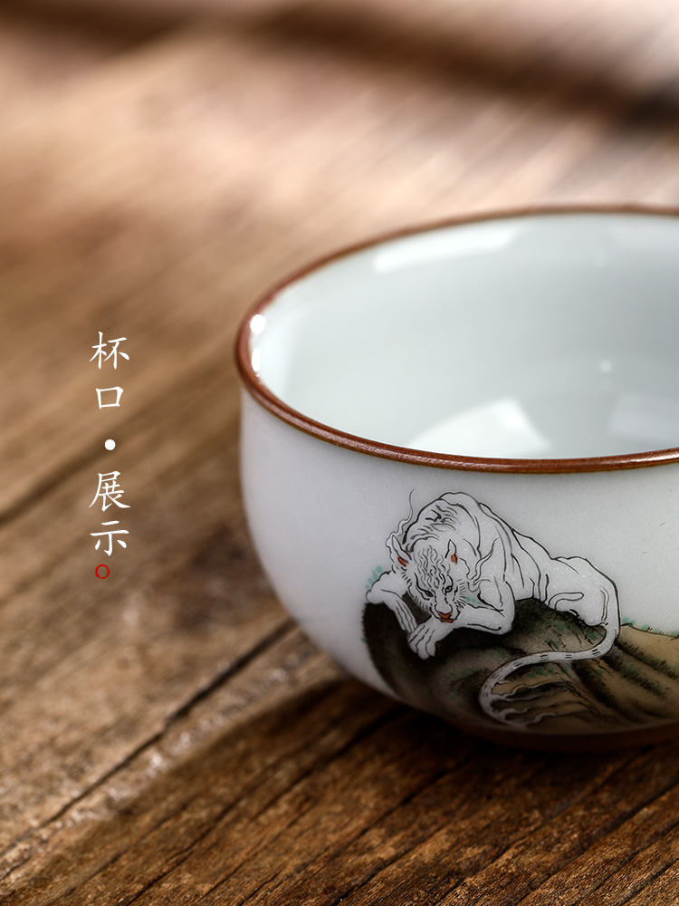 Pure manual your up master kung fu tea cup single CPU jingdezhen hand - made zodiac tiger a single tea sample tea cup