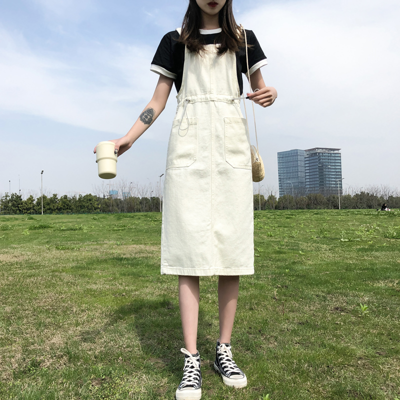 . Denim dây đeo phụ nữ váy mùa xuân và mùa thu Hàn Quốc phiên bản của học sinh slong over-the-đầu gối dây đeo thắt lưng váy 2020 mới