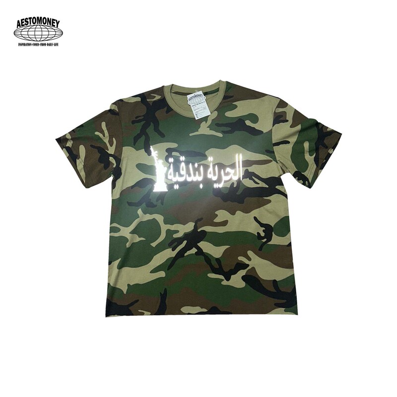 Aestomoney "Parody of the Statue of Liberty'Liberty Is Gun' Camouflage Arabic Night Reflective Short Sleeve T-Shirt