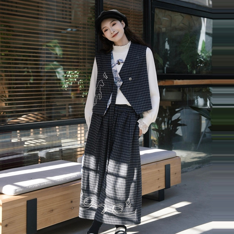 Van Gogh Style Women's Spring New Outfit Set: Vest and Wide-Leg Pants, Complete New Year's Outfit, Academy Star Chart