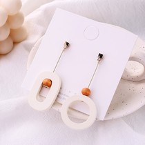 Simple holiday original hand made autumn and winter logs white round hollow temperament earrings earrings earrings earrings earless ear clip female