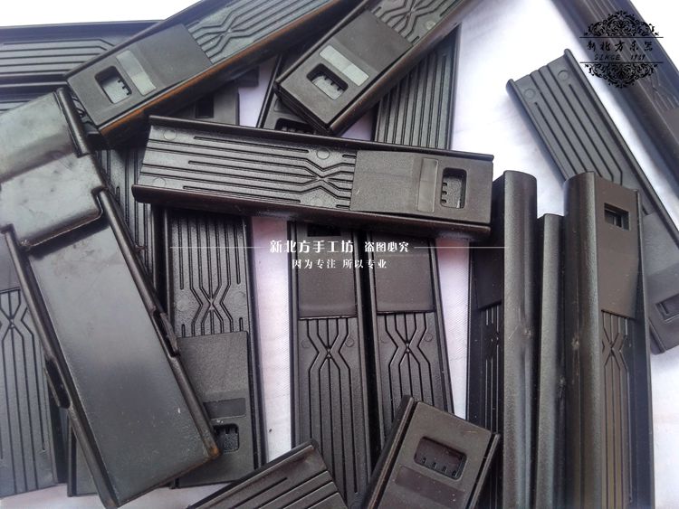 Saxophone đen clarinet ống sậy hai mặt clip hộp ABS Chất liệu nhạc cụ phụ kiện treble trung cấp tenor Capo guitar classic