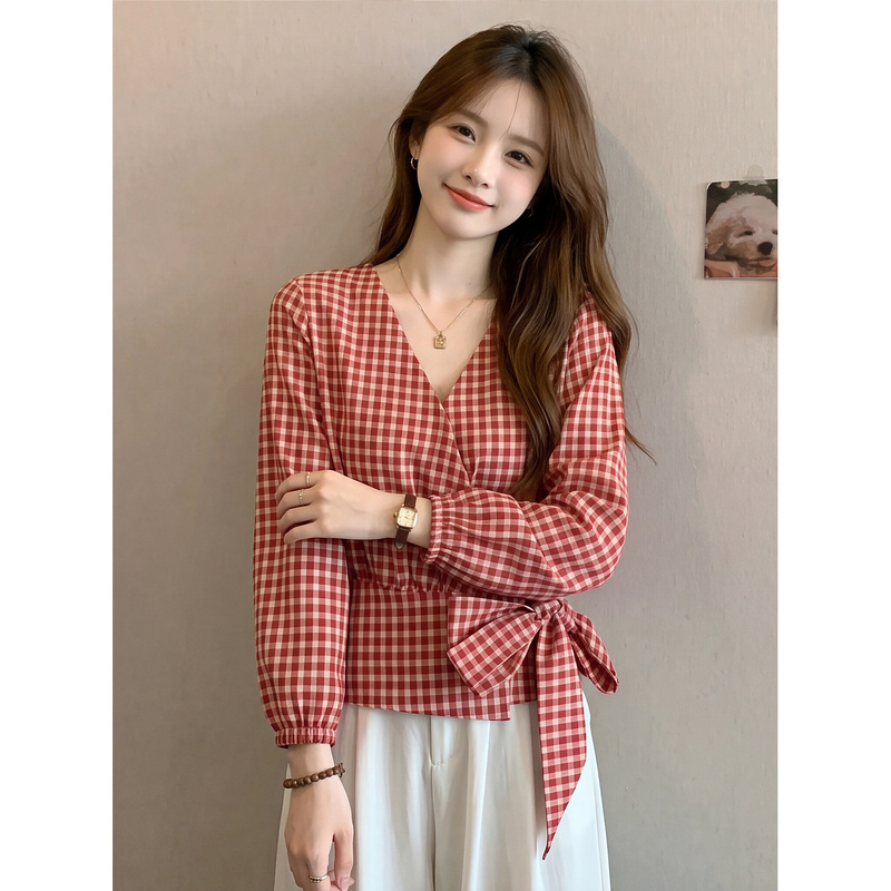 Hong Kong Style Retro Red Plaid V-Neck Long-Sleeved Shirt for Women, Autumn Design, Waist-Cinching Tie-Up Wrap-Style Short Top Hong Kong Style Retro Red Plaid V-Neck Long-Sleeved Shirt for Women, Autumn Design, Waist-Cinching Tie-Up Wrap-Style Short Top