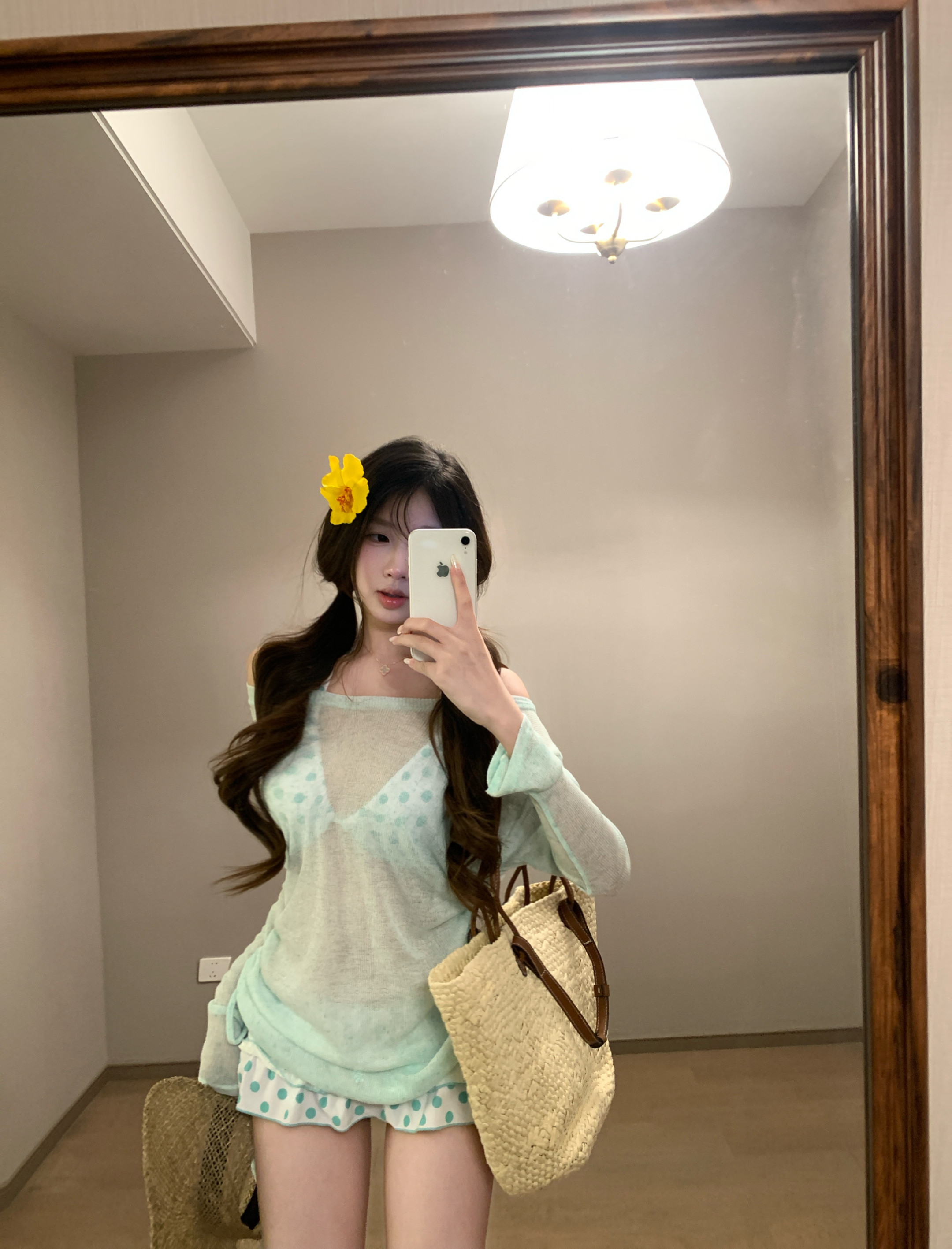 แฟชั่นใหม่ฤดูร้อน 2026 บิกินี่สามชิ้นลายจุดสีเขียวมินต์ สำหรับสาวอกเล็กโดยเฉพาะ ดูบริสุทธิ์และเซ็กซี่