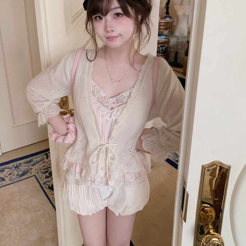Lisaph/ Comfortable and Luxurious Ultra-Fine Mohair Handmade Crochet Petal-Edged Knit Cardigan Lisaph/ Comfortable and Luxurious Ultra-Fine Mohair Handmade Crochet Petal-Edged Knit Cardigan
