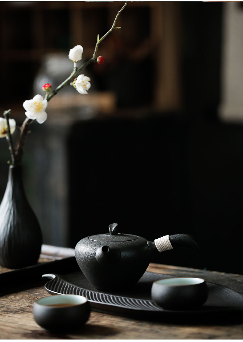 ShangYan Japanese dry tea tray to restore ancient ways of black ceramic tea tray household small tea table I and contracted saucer dish portable