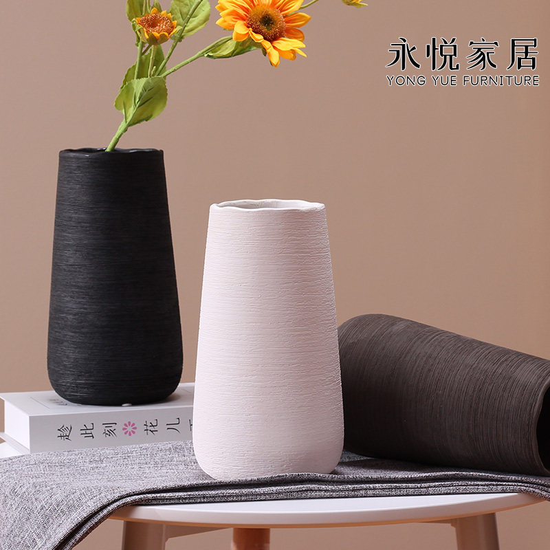Yongyue Nordic Ins Wind Home Decoration Furnishing Ceramic Bottle White Tabletop Vase Florator Light Lavish Drawing Bottle