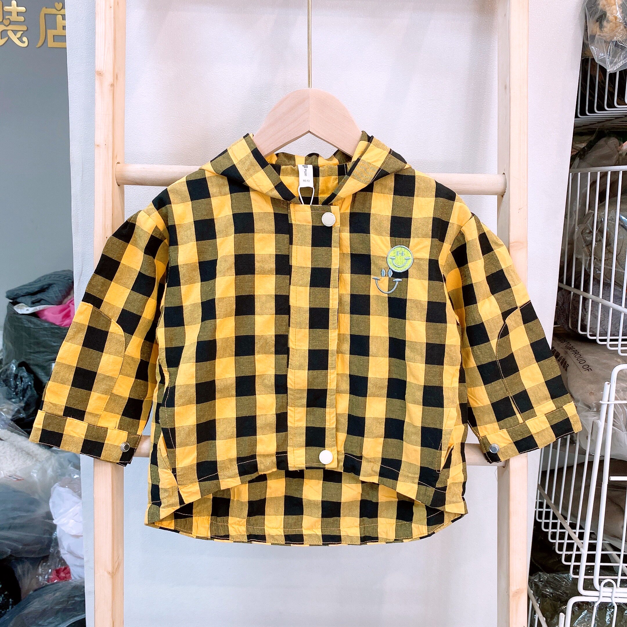 Spring and autumn children's Korean style foreign style smiling face long-sleeved plaid shirt hooded jacket 033