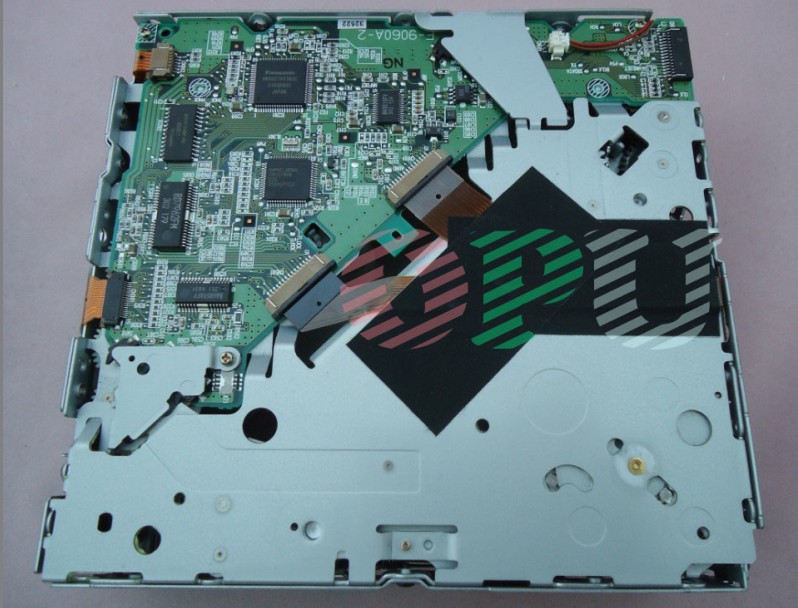 Old model Audi A6L original car front 6 discs CD core accessories