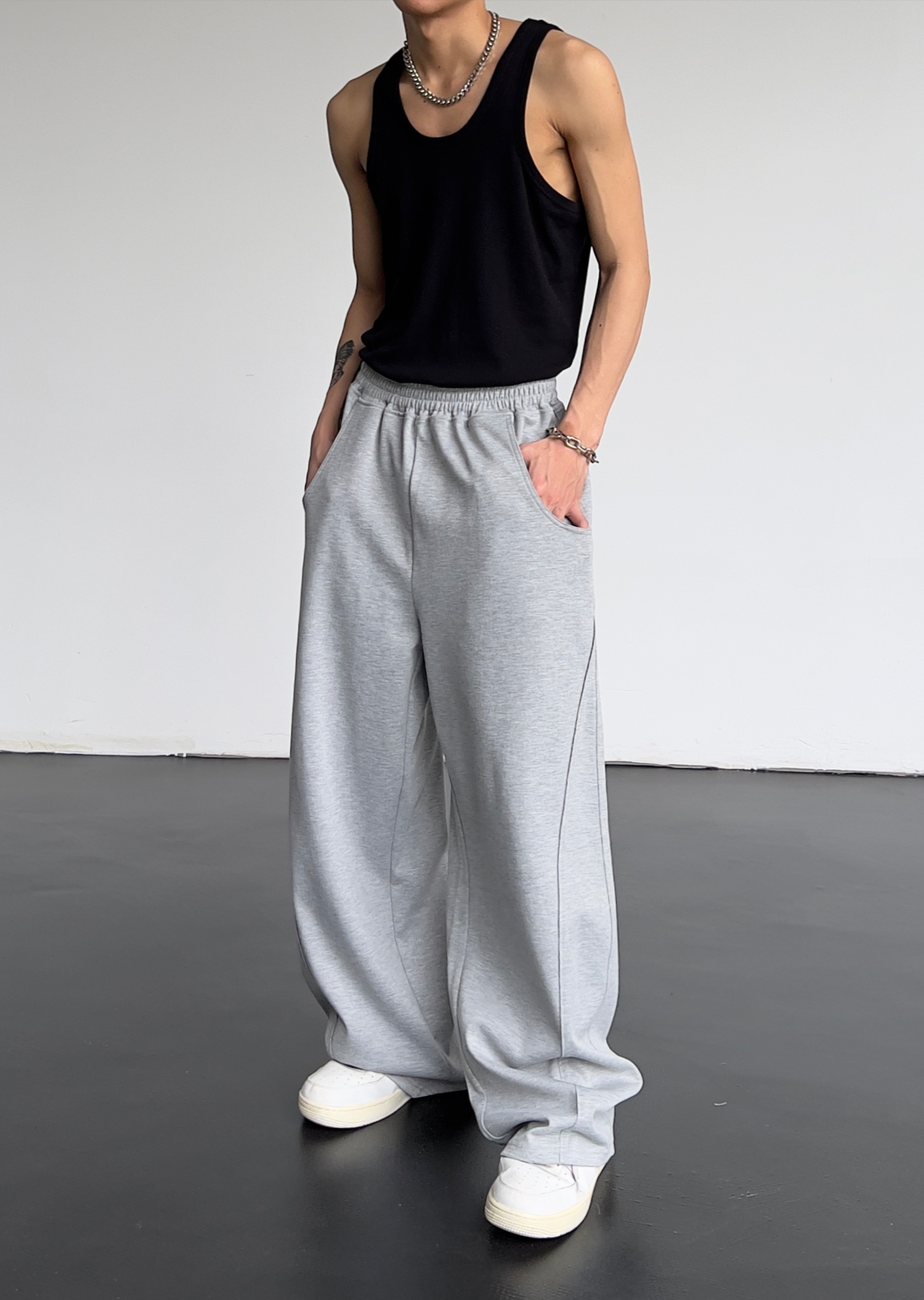 [SUNDAYOFFCLUB] Vintage Wide Leg Sweatpants / 追跡付 VintageSoft Baggy Wide-Leg Sweatpants | Gap