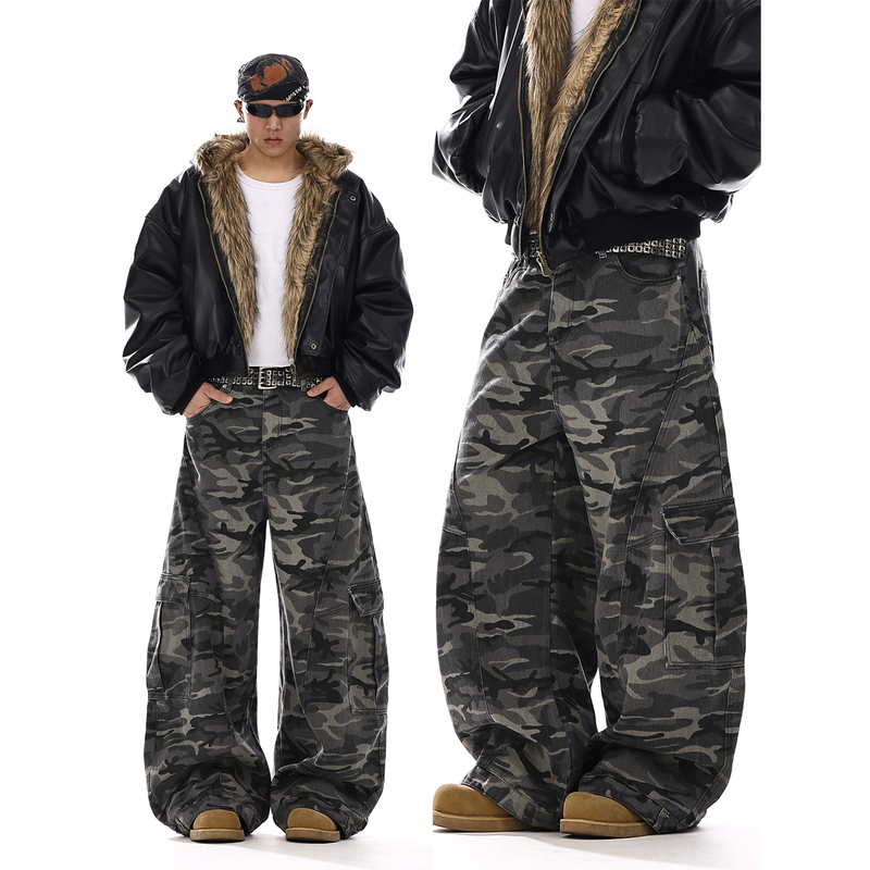 American Retro Camouflage Scimitar Jeans for Men, Trendy High Street Pocket Design, Straight-Leg Casual Loose Cargo Pants American Retro Camouflage Scimitar Jeans for Men, Trendy High Street Pocket Design, Straight-Leg Casual Loose Cargo Pants