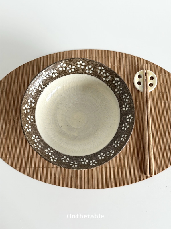 Onthetable - Irregular Rustic Pottery Small Flower Ceramic Large Bowl, Household Vegetable Bowl, Soup Bowl, Noodle Bowl 8.6inch